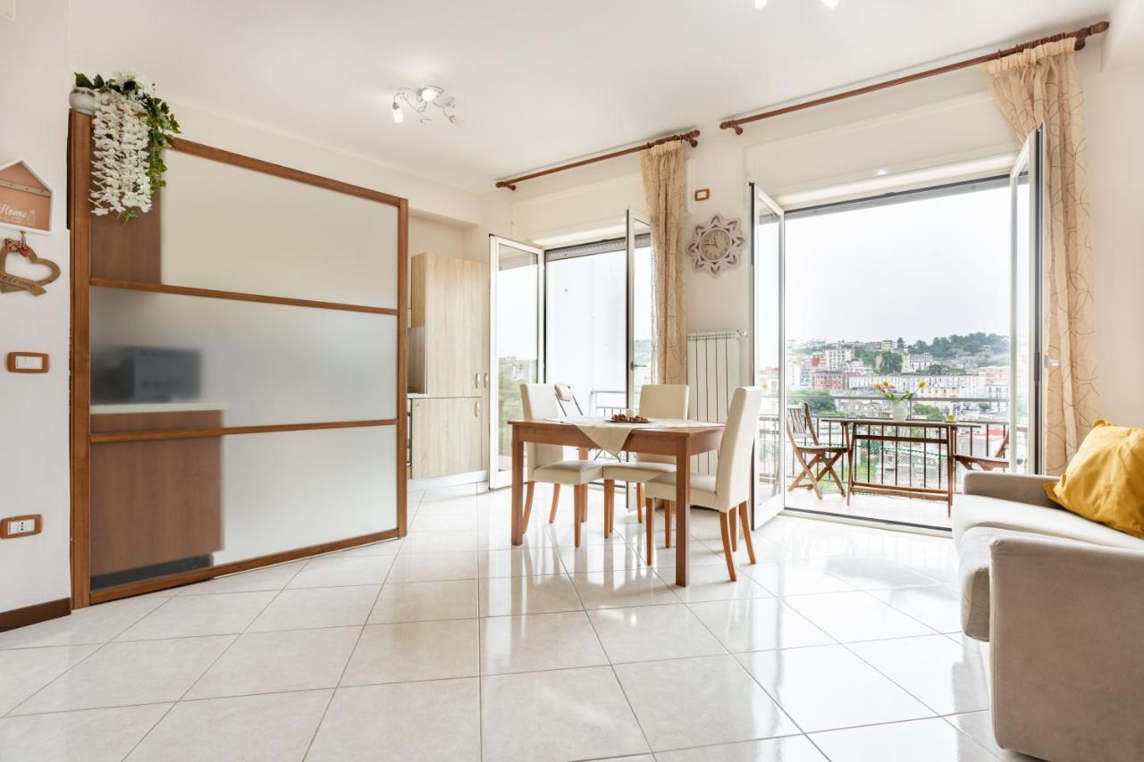 Panoramic Flat Between Materdei And Fontanelle 나폴리 외부 사진